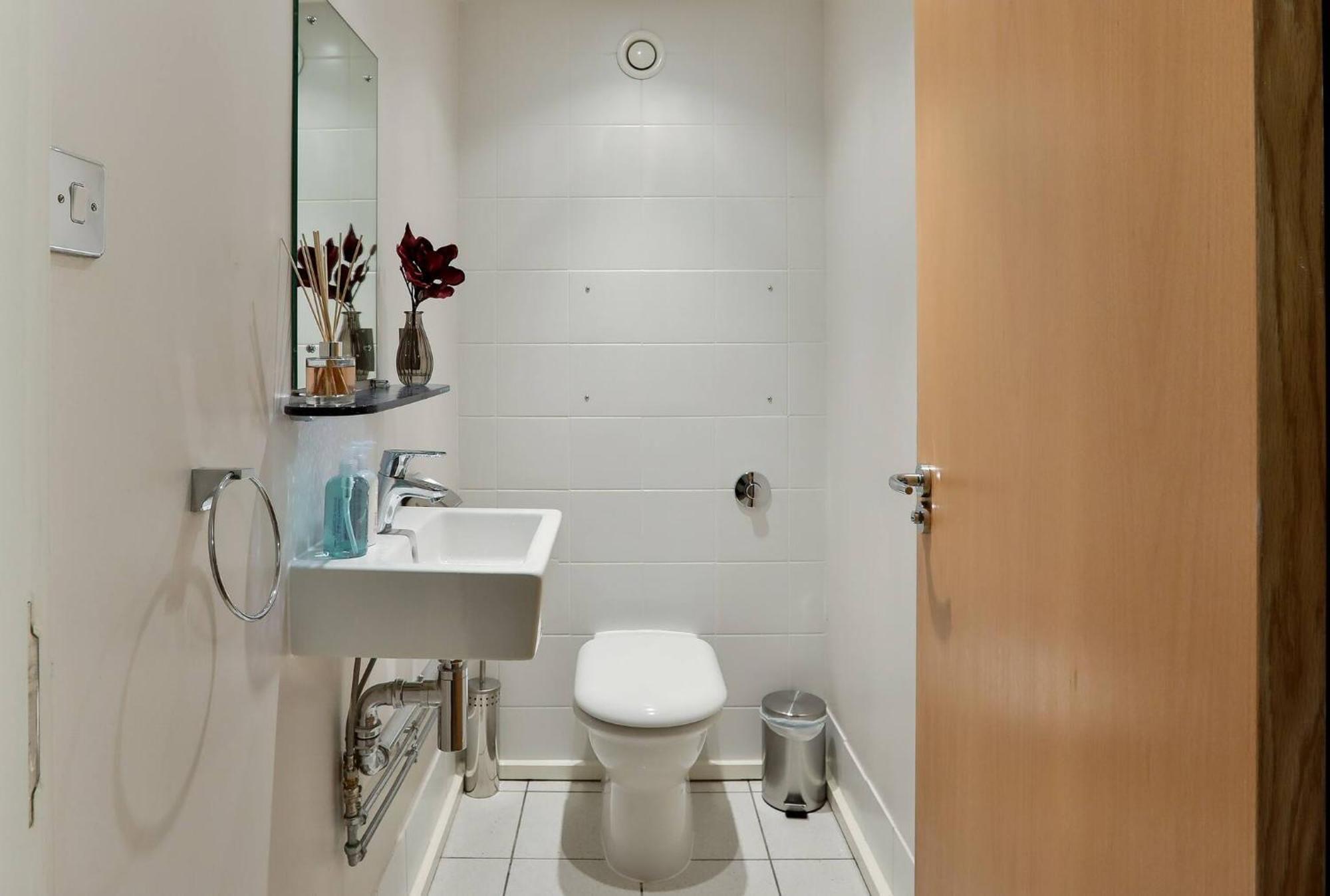 לונדון Wild Roses Serviced Apartments - Excel Warehouse 1 מראה חיצוני תמונה