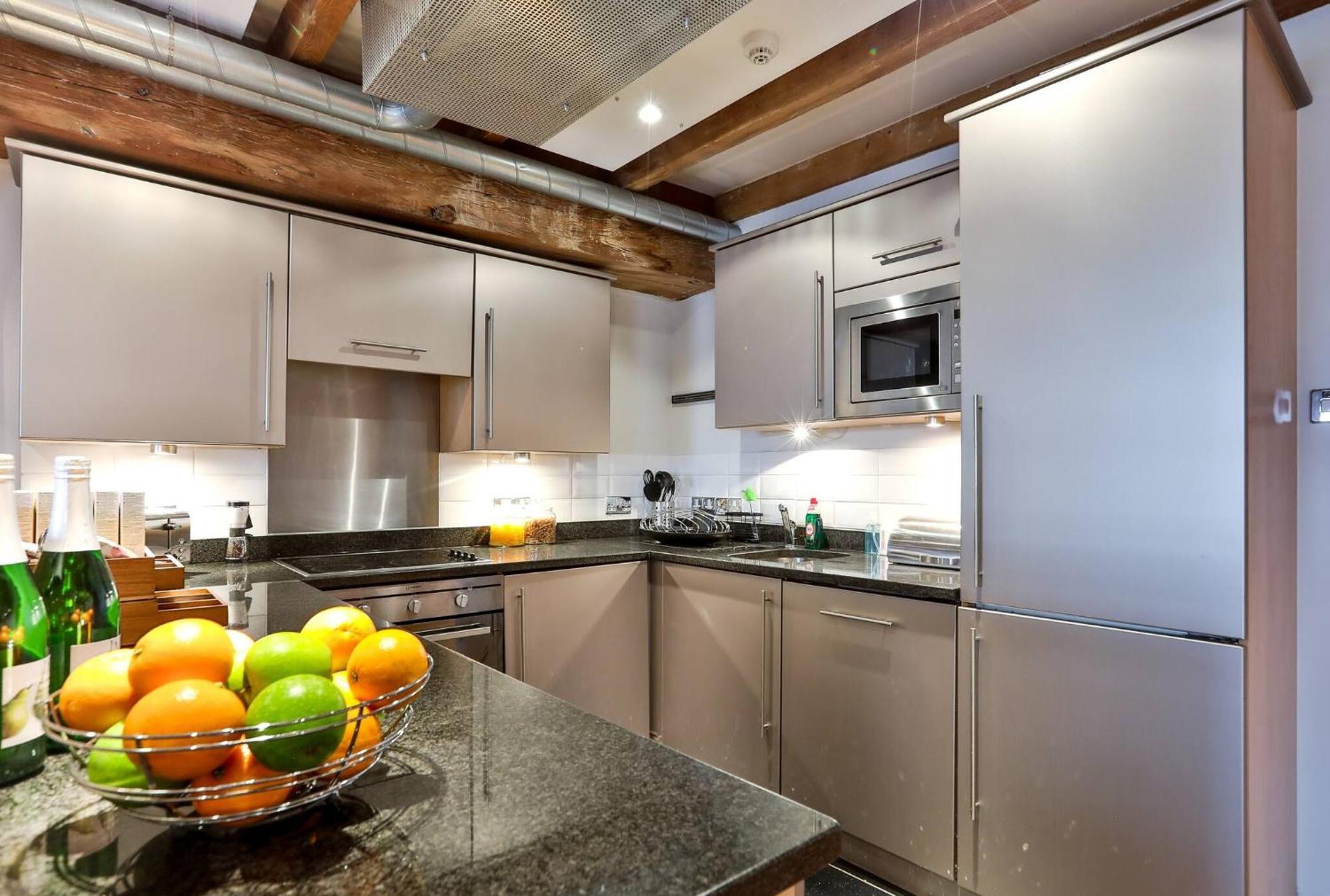לונדון Wild Roses Serviced Apartments - Excel Warehouse 1 מראה חיצוני תמונה